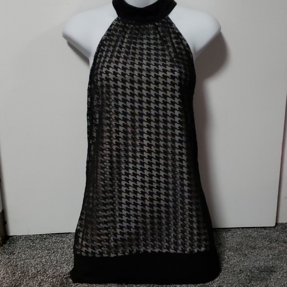 Vanity halter top. M